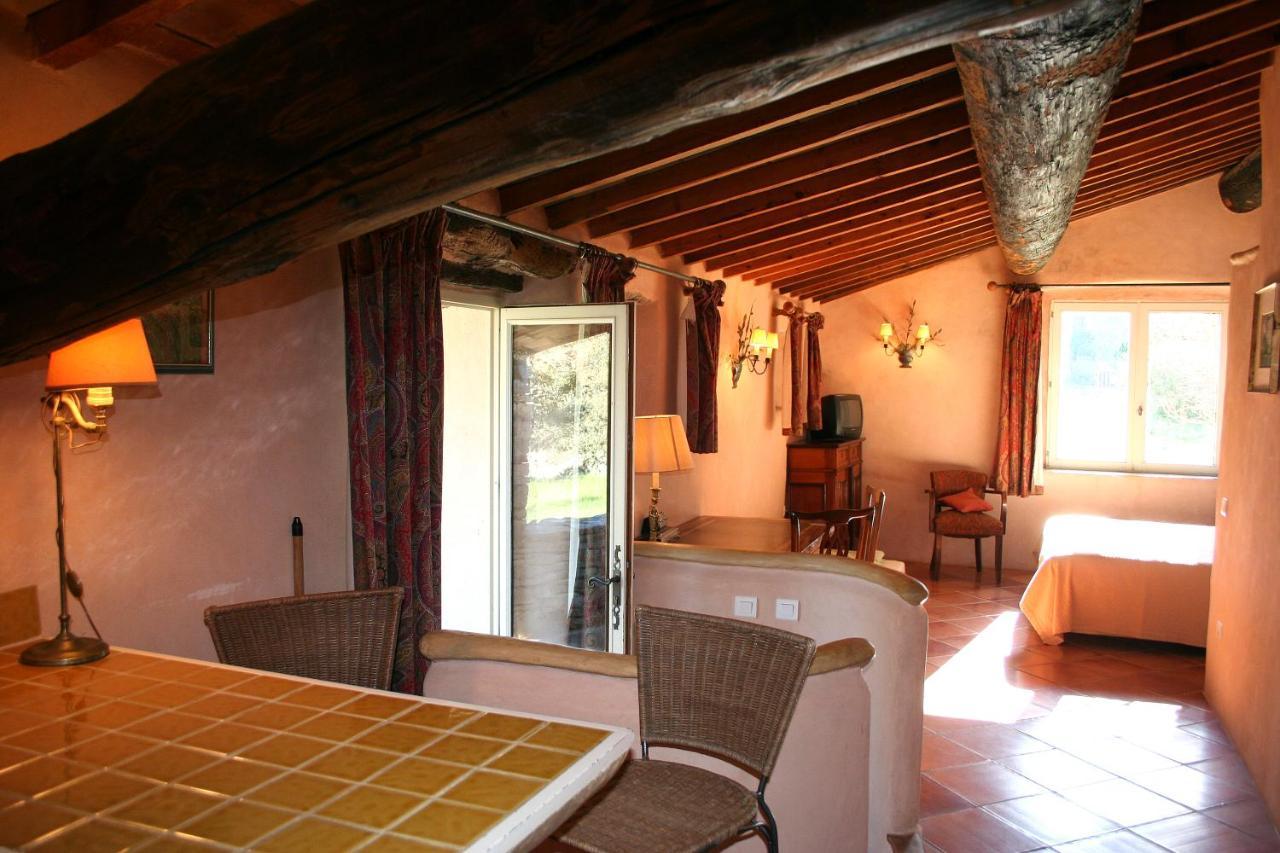 Domaine De La Blaque - B&B Varages Екстериор снимка